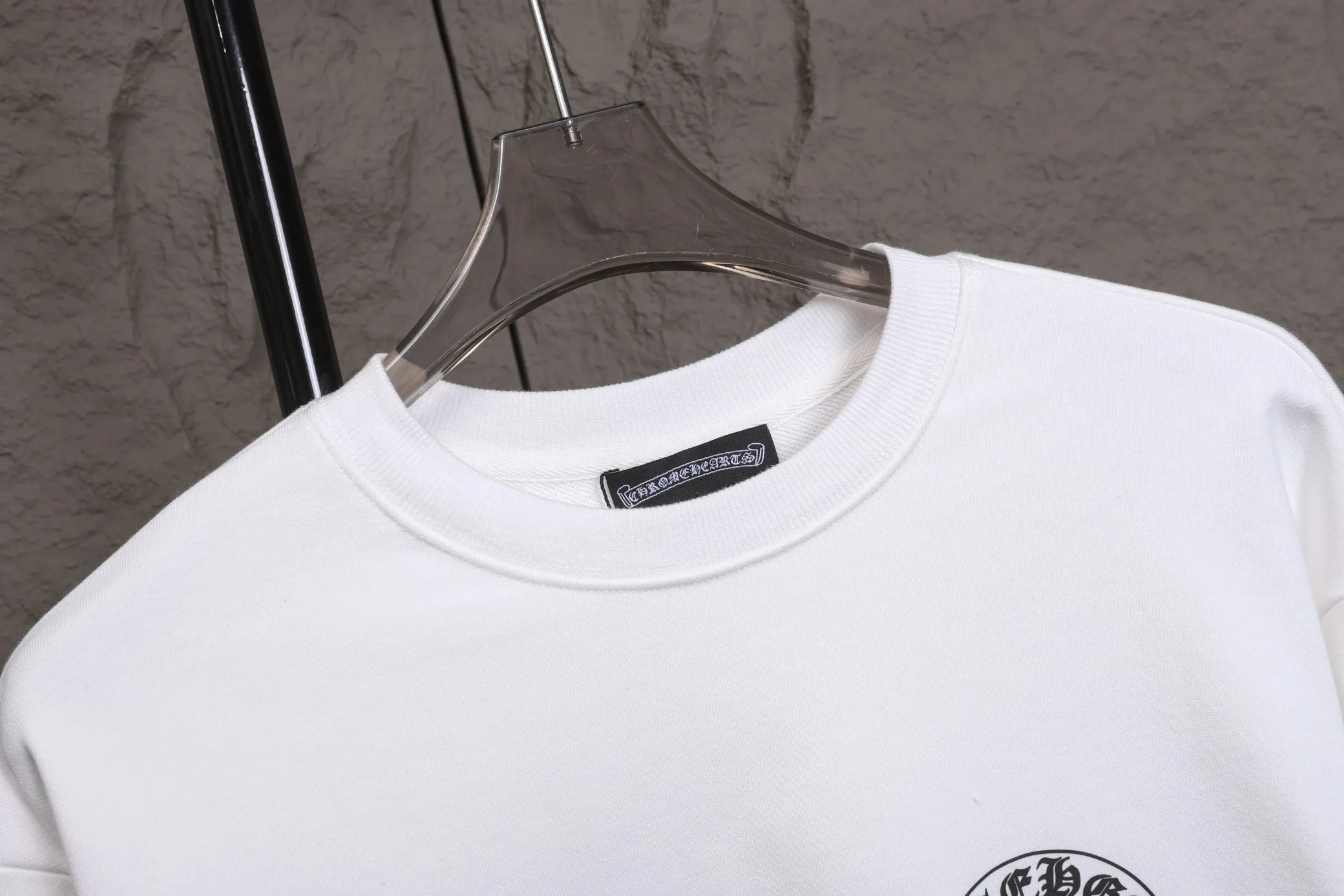 🅿️270 High quality 2025 new B27 Crow Heart Sanskrit cross horseshoe print round neck long-sleeved fashionable sweatshirt for men and women. The fabric is made of 450g pure cotton terry, which is rich in texture, soft and not collapsed, drapes smoothly and is not easy to wrinkle. Neat sewing, beautiful and fashionable, not easy to deform, comfortable and durable. The threads of the ingredients are made of 100% cotton, custom-woven and dyed, with zero color difference!